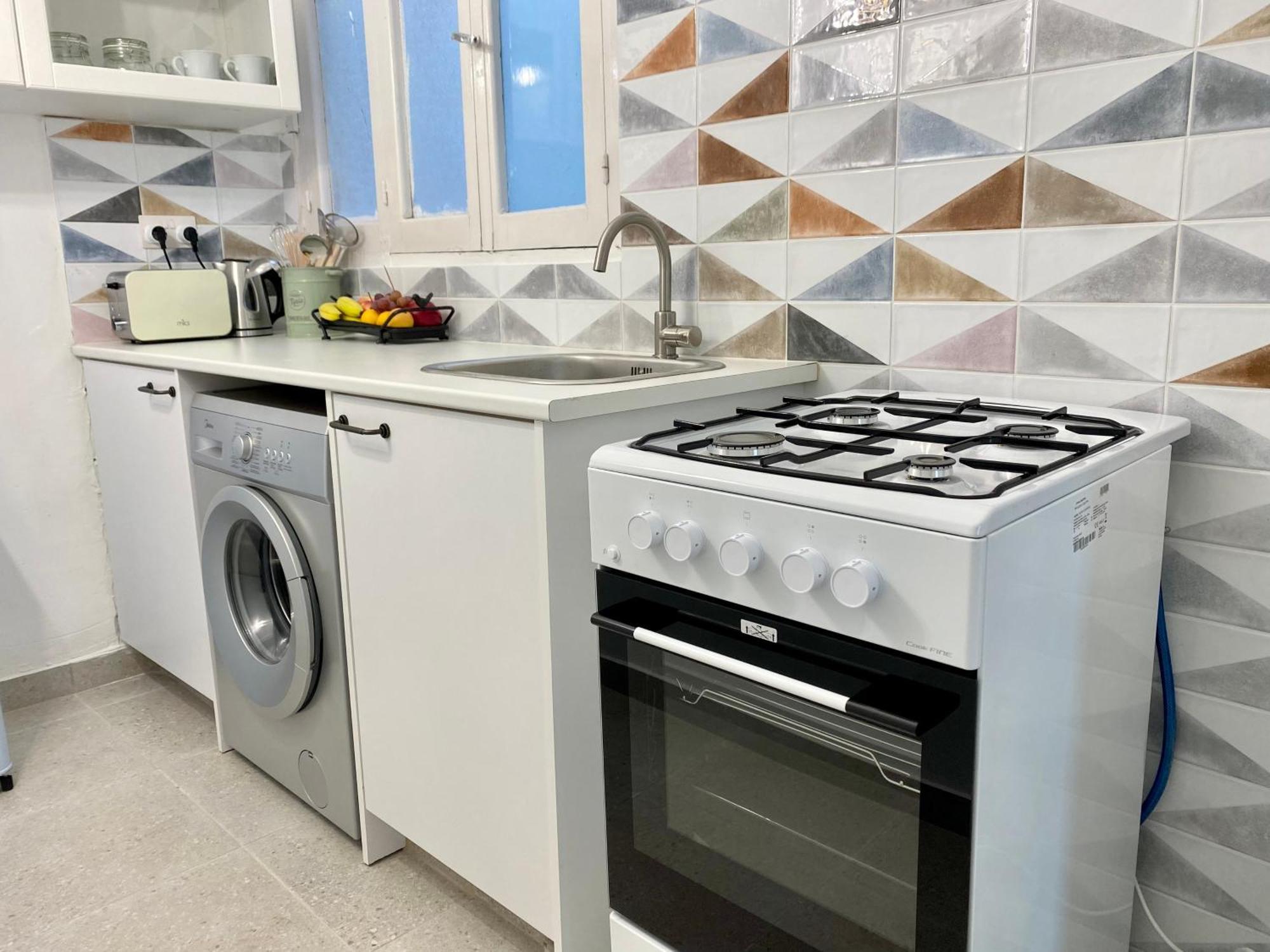 Liberty House - Central Two Bedroom Apartments Nicosia Rum bild