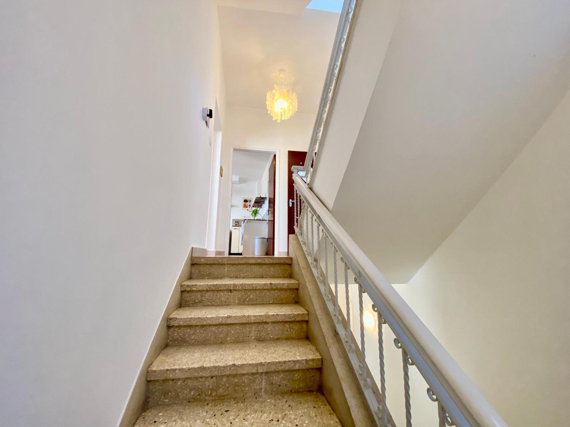 Liberty House - Central Two Bedroom Apartments Nicosia Rum bild