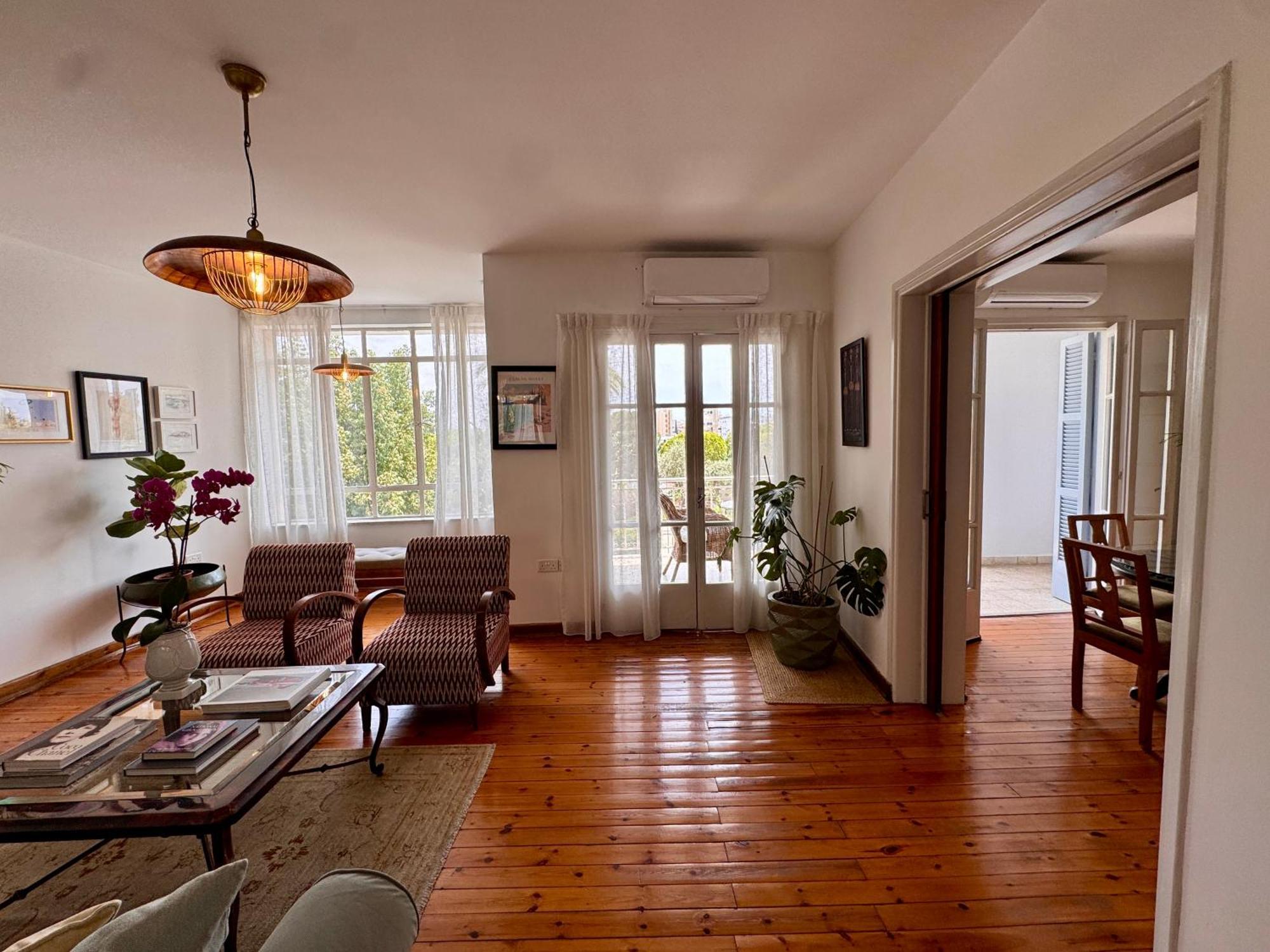 Liberty House - Central Two Bedroom Apartments Nicosia Exteriör bild